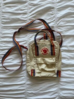 Fjallraven Kanken Mini Crossbody in Cream with Rainbow Strap
